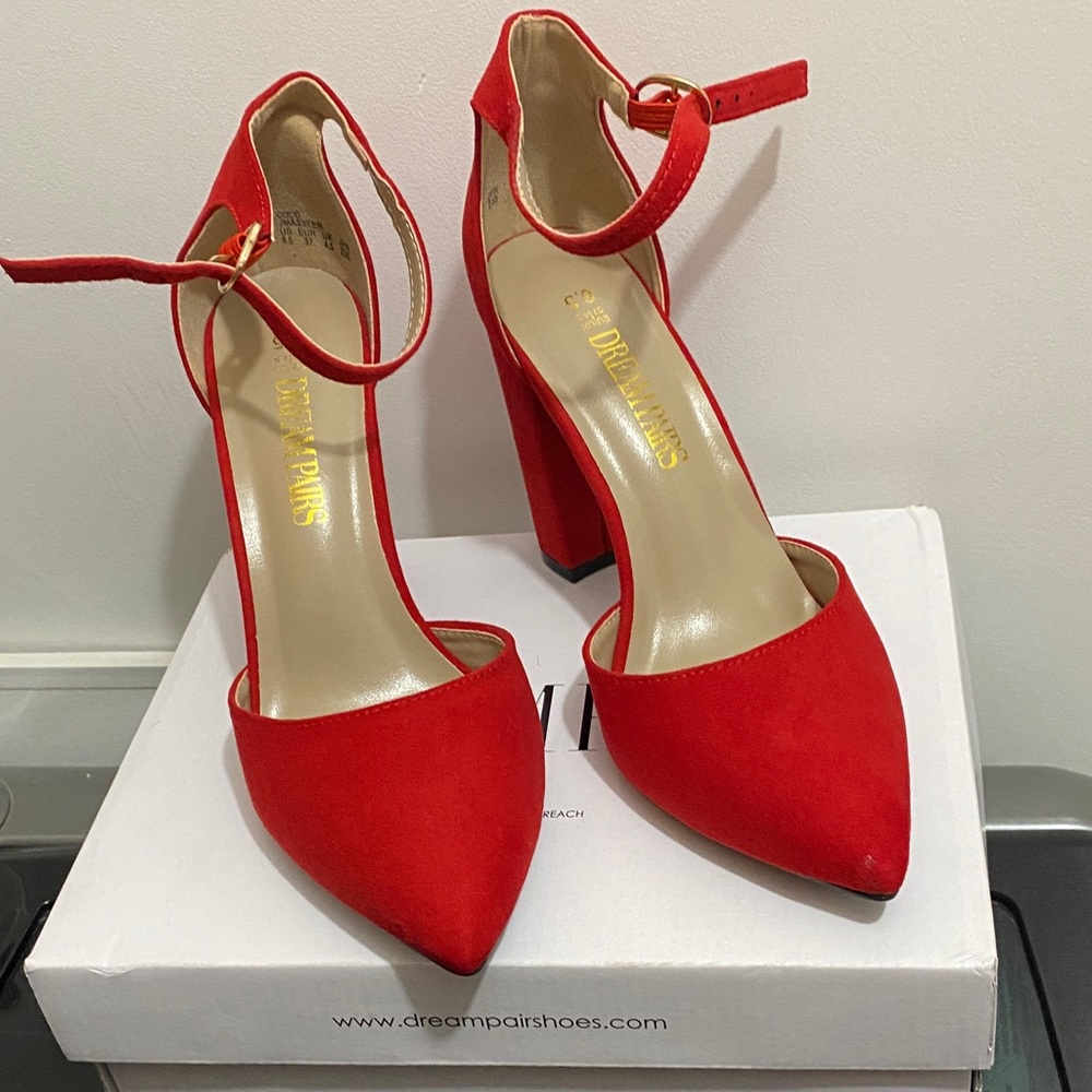 Dream Pairs Red Pointed Toe Heels